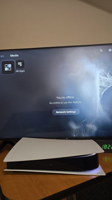 Playstation 5 digital edition + controller