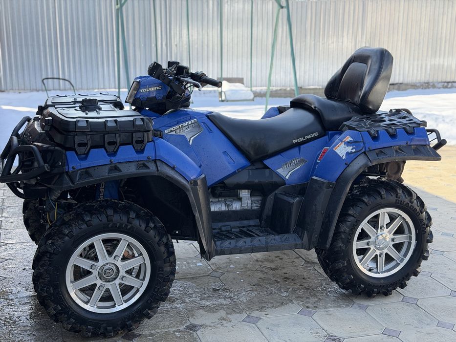 Продам квадроцикл Polaris 850
