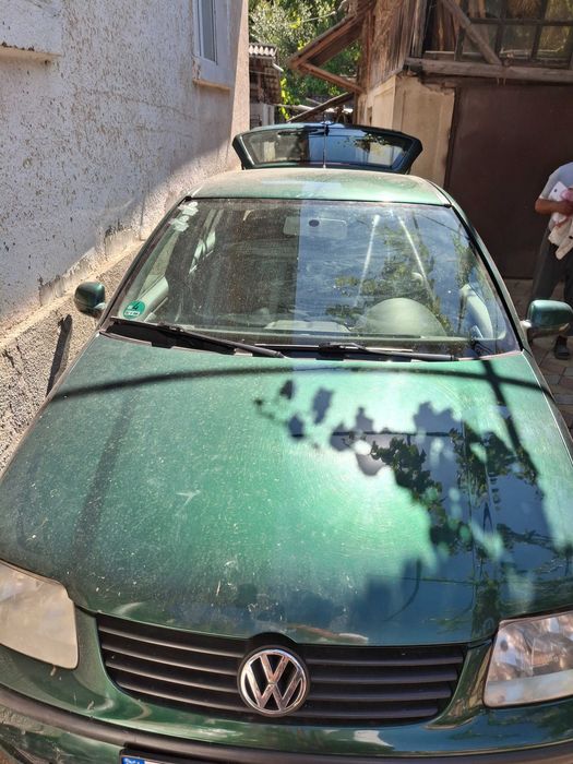 Vand W polo an 2000