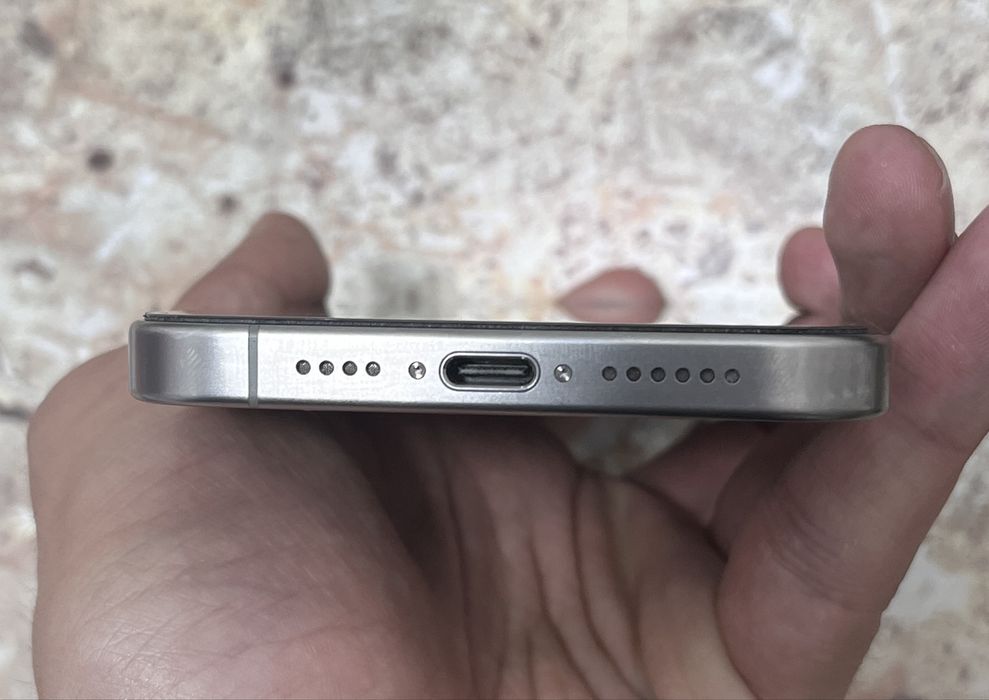 Iphone 15Pro Max 256Gb 83%