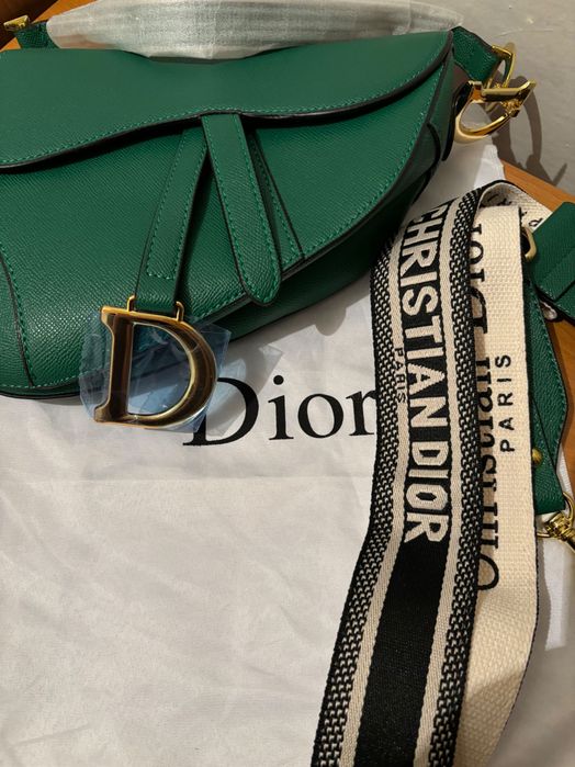 Новая Сумка Dior зеленого цвета