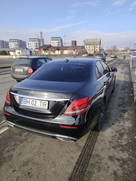 Mercedes-Benz E200  D