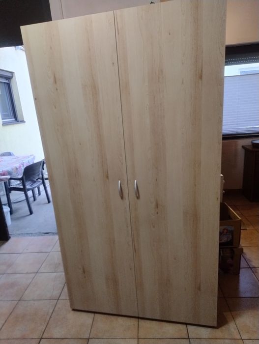 Dulap NOU pt. hol redus de la 1500 la 750 Ron ofer transport in Tm +imprejurimi