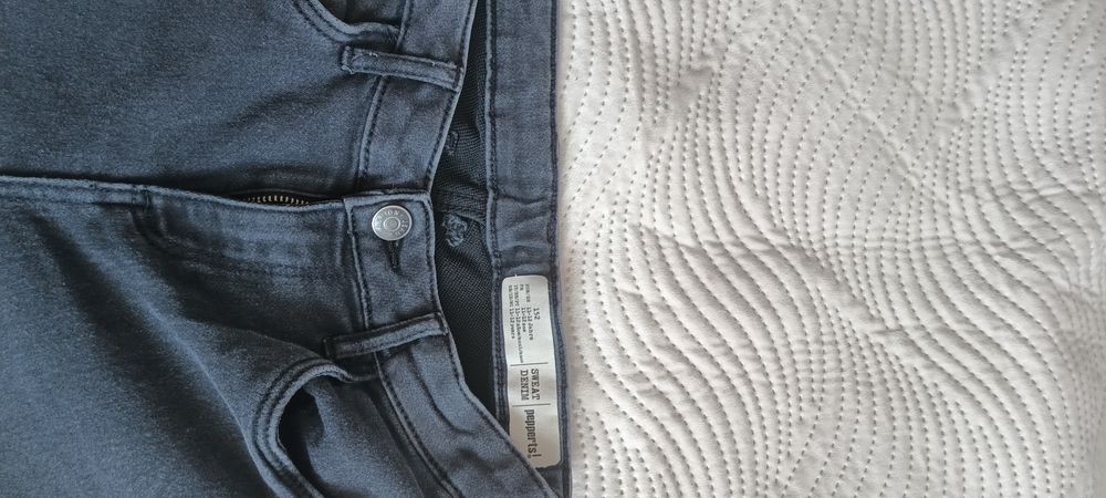 Черен панталон  158 см.