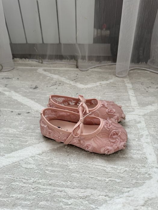 Туфли, кеды на девочку