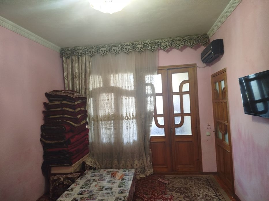 Продаётся квартира 2/2/4