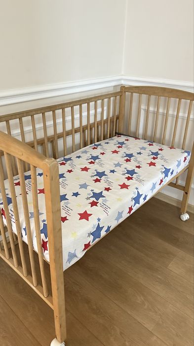 Детский манеж в хорошем состоянии