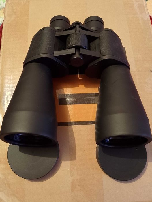 Продам Бинокль Bushnell