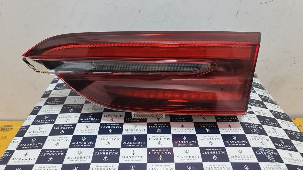 Lampa tripla stop dreapta Maserati Grecale 670296350