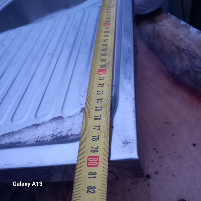 Vând chiuvete inox uzate