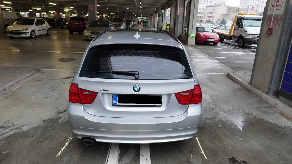 BMW Seria 320 xDrive 2011 | Webasto | Panoramic | Proprietar