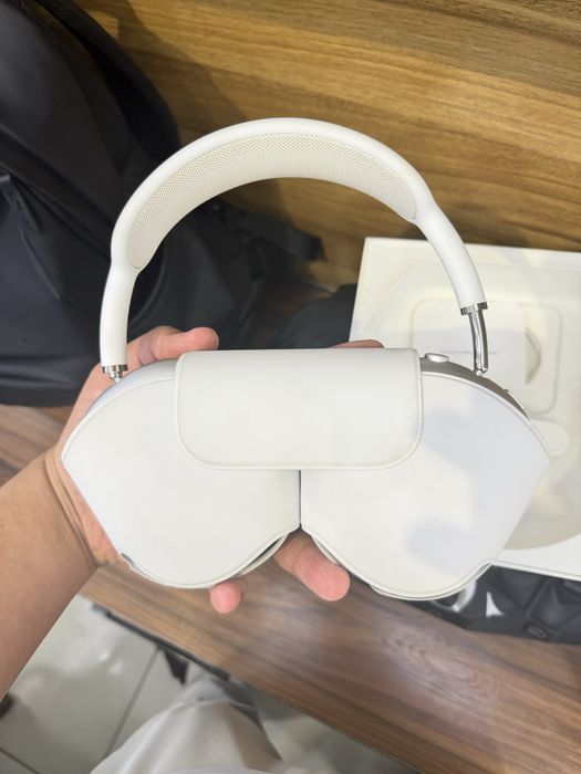 Airpods max original