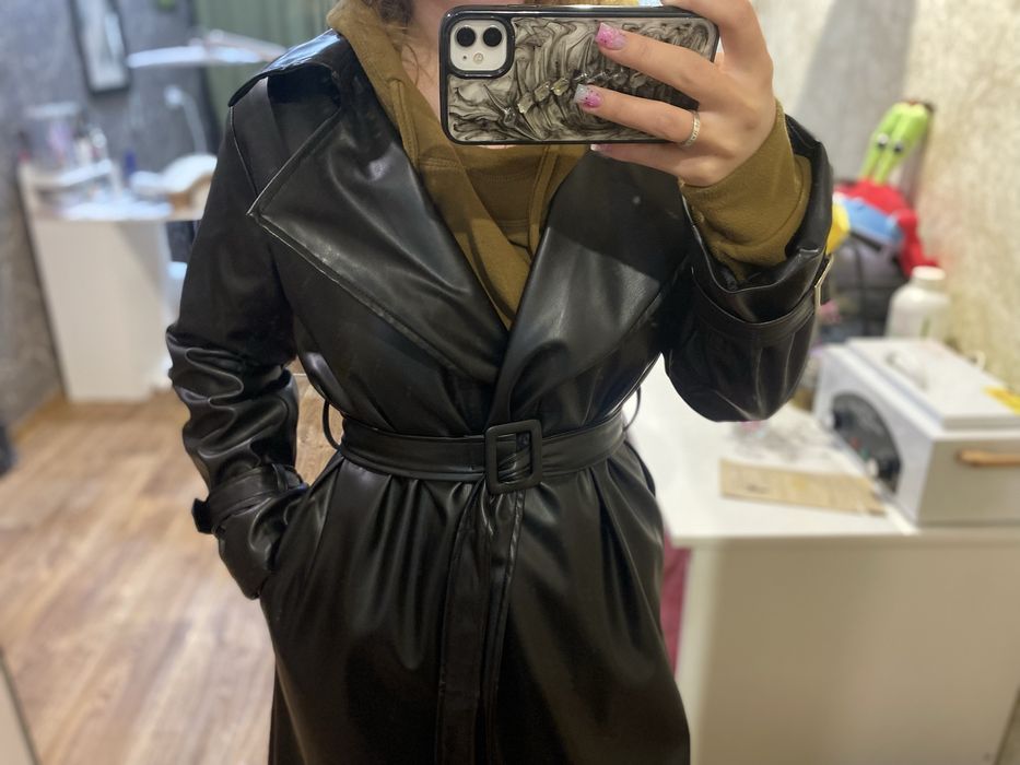 Продам длинный плащ осень/весна