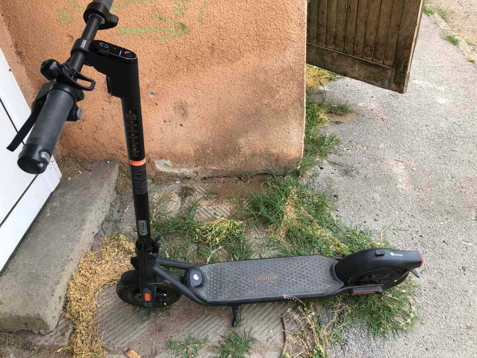 Скутер  400 вата от маг.Зора,нов