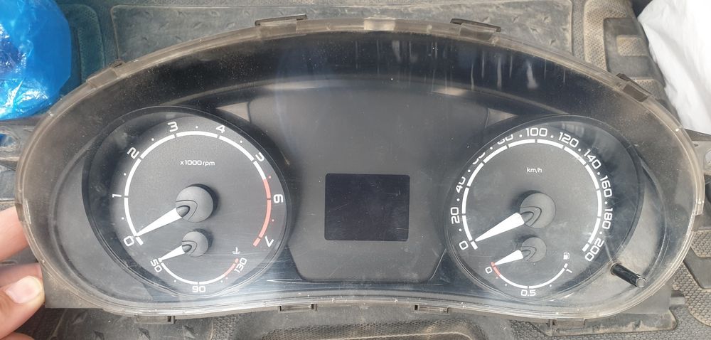 Продам панель приборов