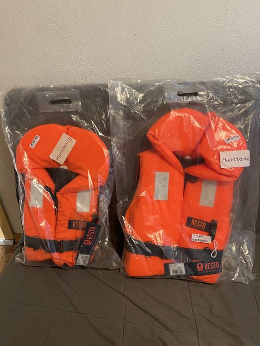 Спасителни жилетки-Besto
