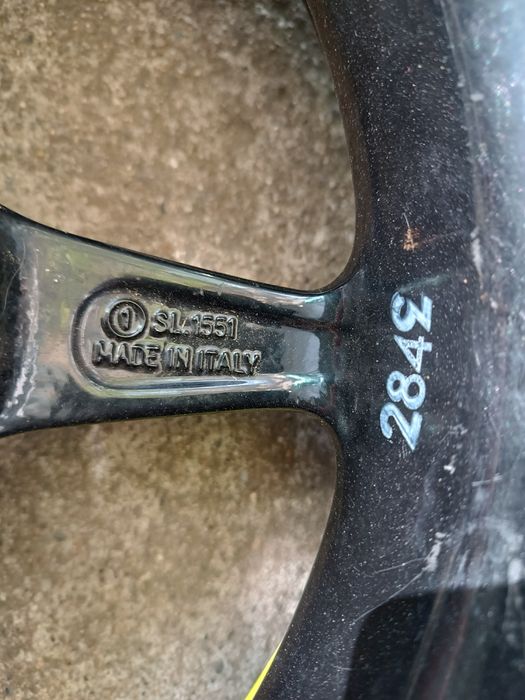 Резервна гума-патерица-Mercedes.