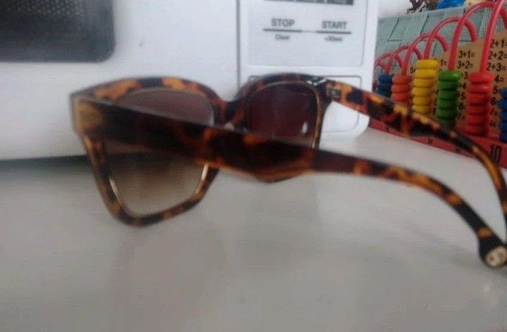 Ochelari de soare Square Oriflame