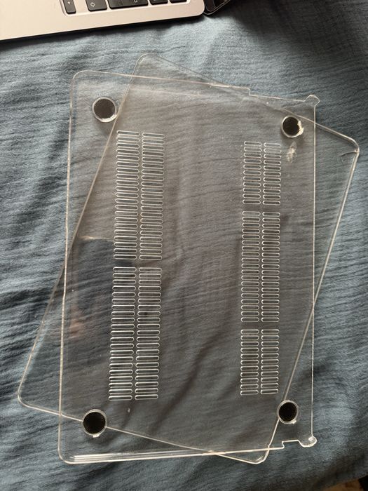 Macbook M3 2025 в  гаранция