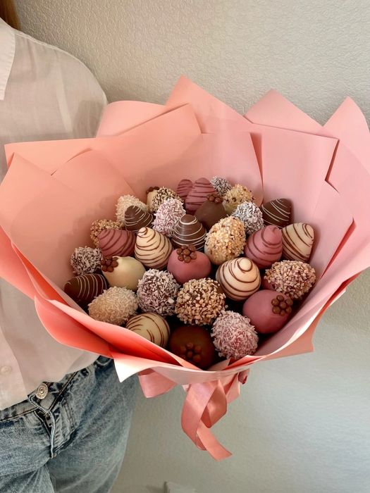 Клубника в  шоколад Алматы