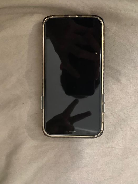 iPhone 11 akb 83 гарантия