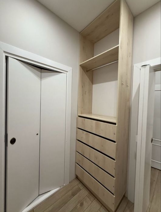 Продам Гардеробную