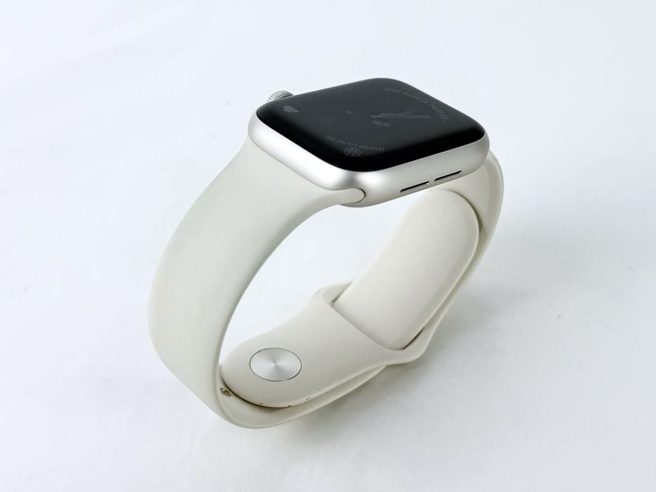 Apple Watch SE Gen 2 40mm GPS Starlight 100% Батерия! Гаранция