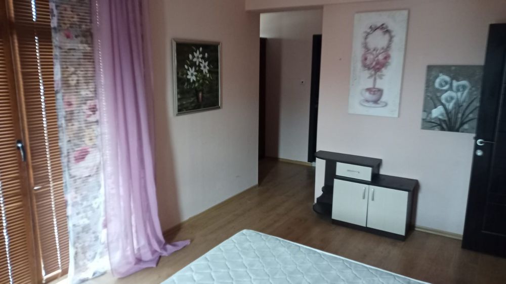 Къша с собствен басейн, планинска гледка на 13км до Сл Бряг,с.Гюльовца