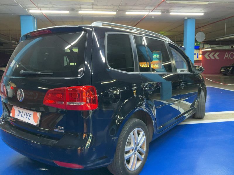 Volkswagen Touran 1.6 TDI Advance BlueMotion Tech 2014
