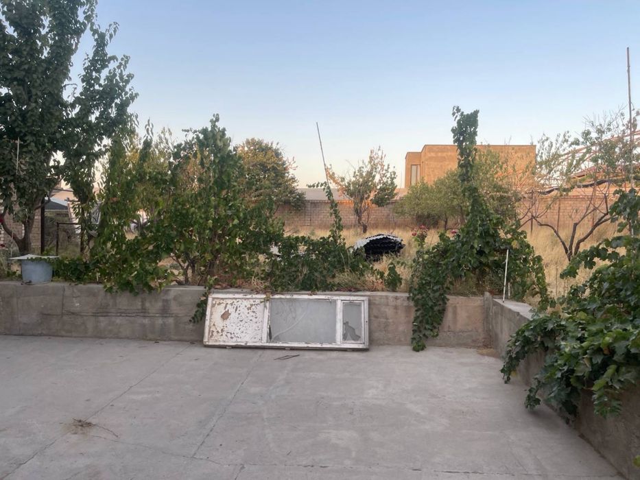 Yer sotiladi, Продаётся участок