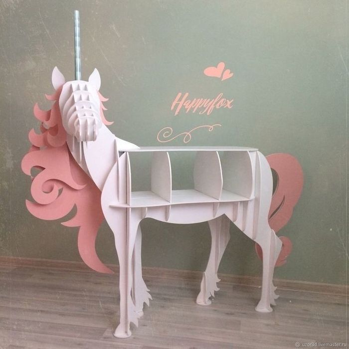 Креативная полка