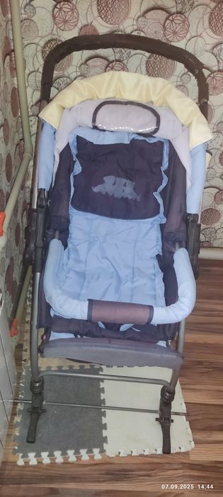 Продам коляску 3000