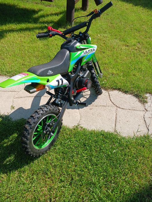 Vând motocross ca nou
