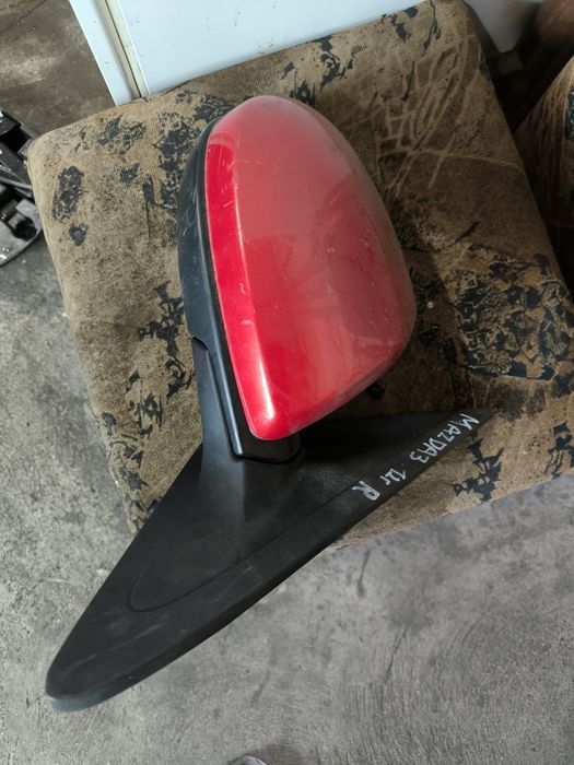 Огледало за Mazda 3