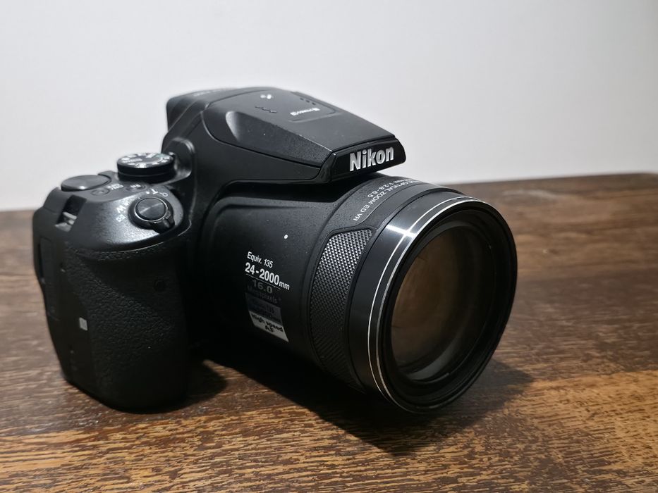 Nikon Coolpix P900 – Zoom 83x – Stare Bună – Funcțional
