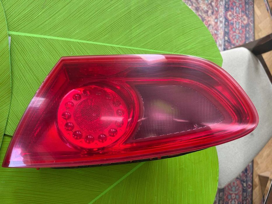 Задни вътрешни стопове SEAT LEON MK2 facelift 2009-2012 (комплект)