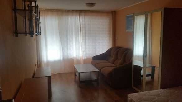 Дава се под наем Двустаен апартамент в Бургас, Сарафово - 47 кв.м за 125 € - Снимка #1