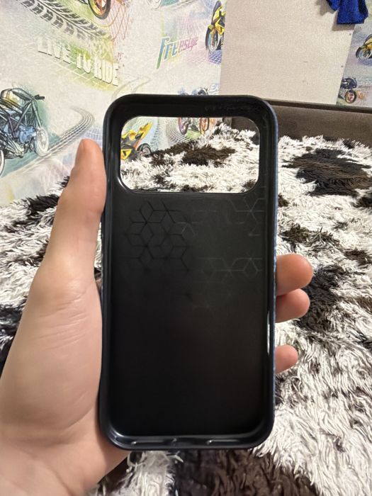 17 pro max чехол