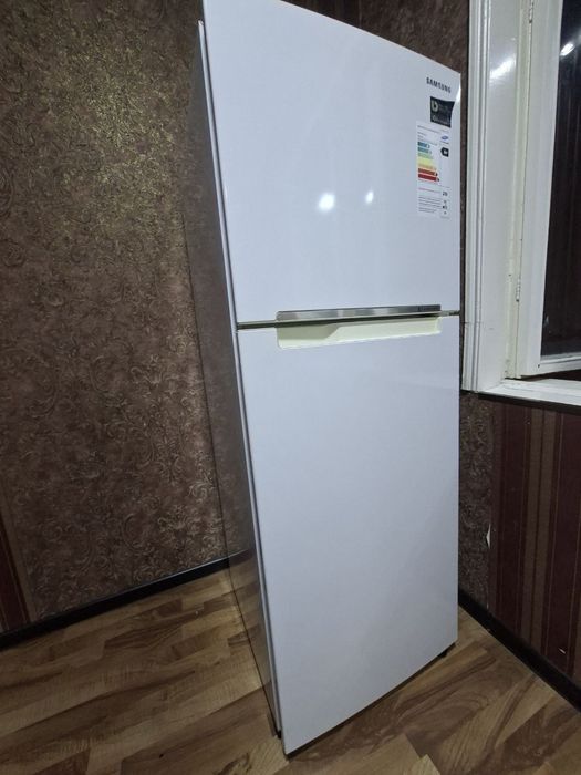 Xolodilnik SAMSUNG ikki xonali