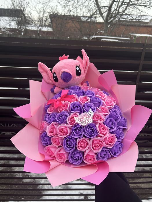 Buchet Stitch/Angela - 51 trandafiri