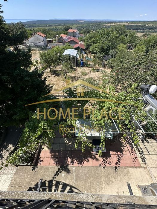 Къща с панорамна гледка в м-ст Боровец ЮГ