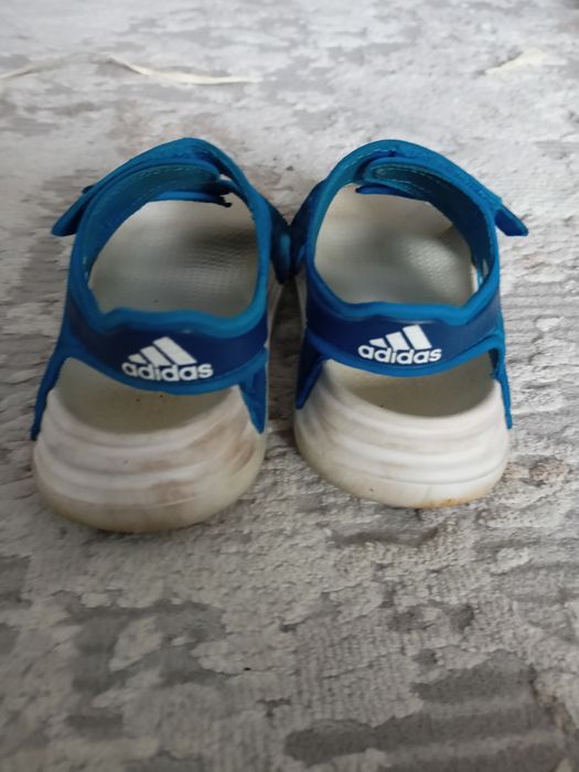 Детски сандали Adidas