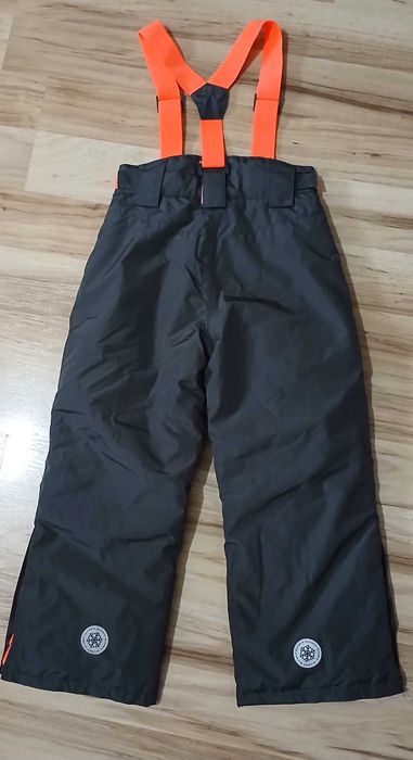 Pantaloni sky fetita,mar 128,impermeabili,stare excelenta