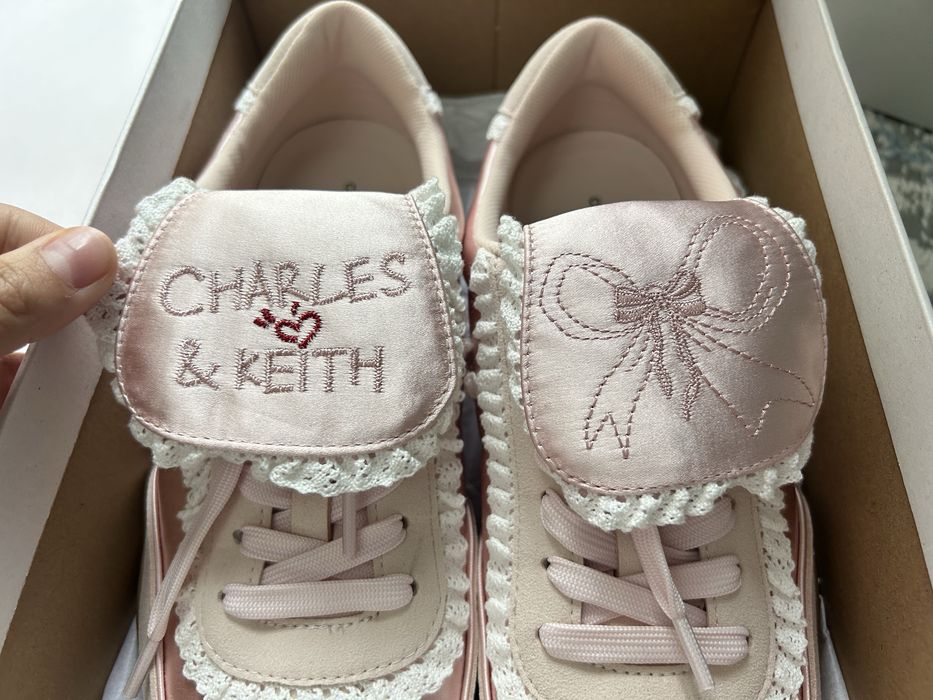 Кроссовки Charles & Keith оригинал, 38 размер, новые