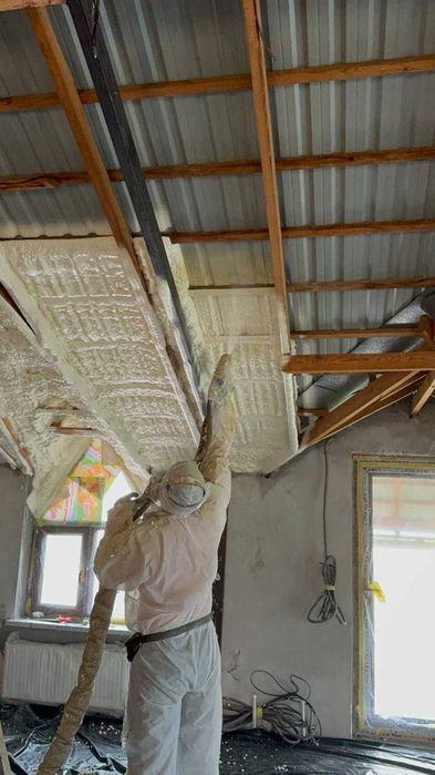 Pena sepish xizmati, penka, пена утепление мансарды, ангара крыши дома