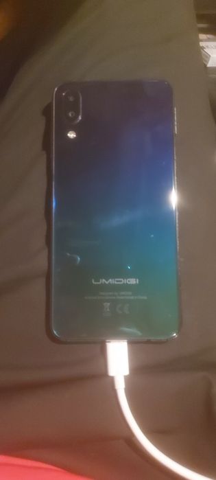 Telefon ieftin de vânzare 4 GB ram și 128 memorie interna