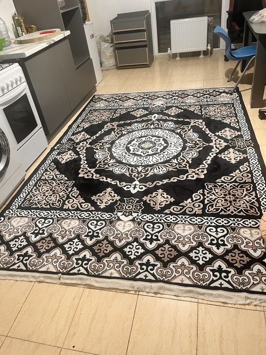 Ковёр новый есть торг