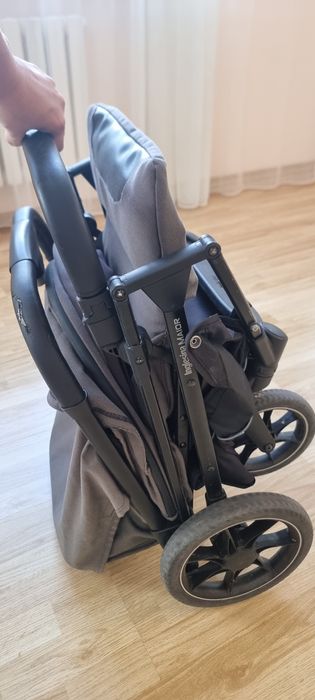 Продам коляску Inglesina Maior