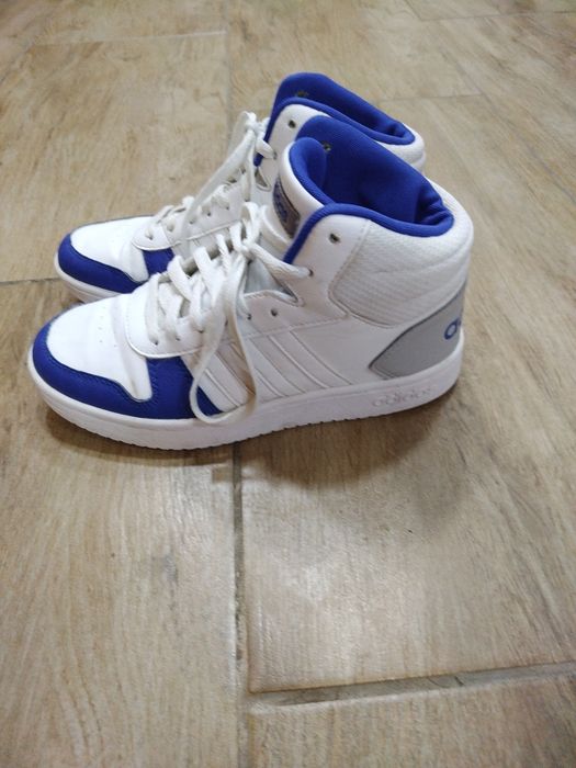 Маратонки Адидас 38 номер