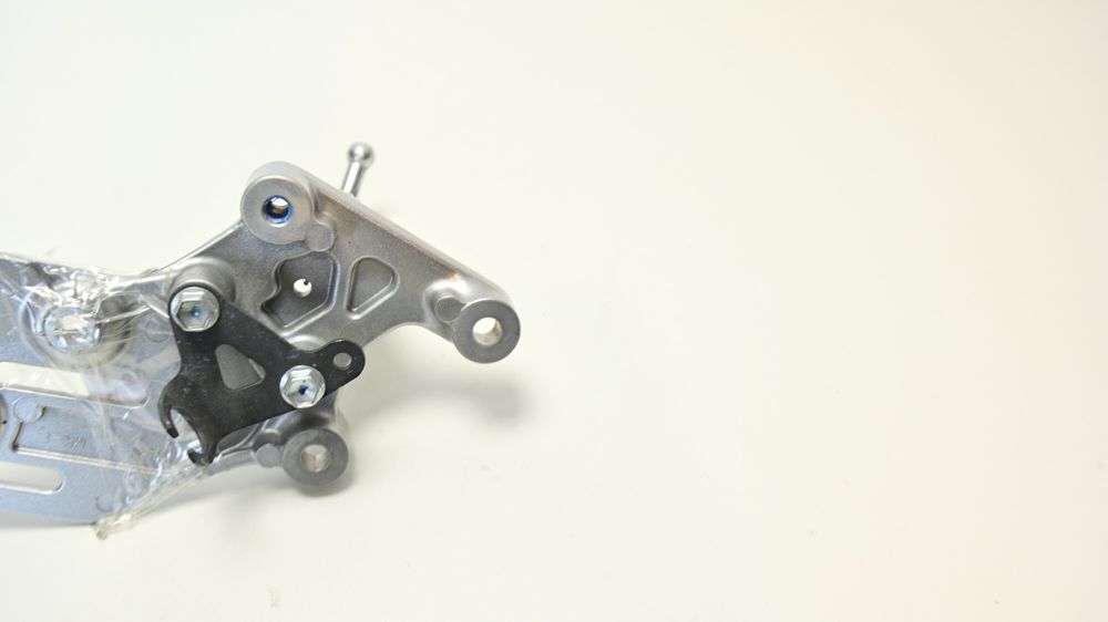 Suport Scarita Fata Dreapta Yamaha MT09 / SP 2021 - 2023